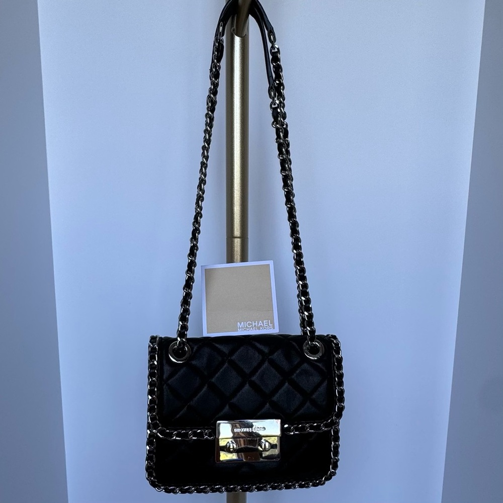 NWOT Michael Kors Purse- Black/ Silver Hardware, Compartments. SHOW STOPPER!